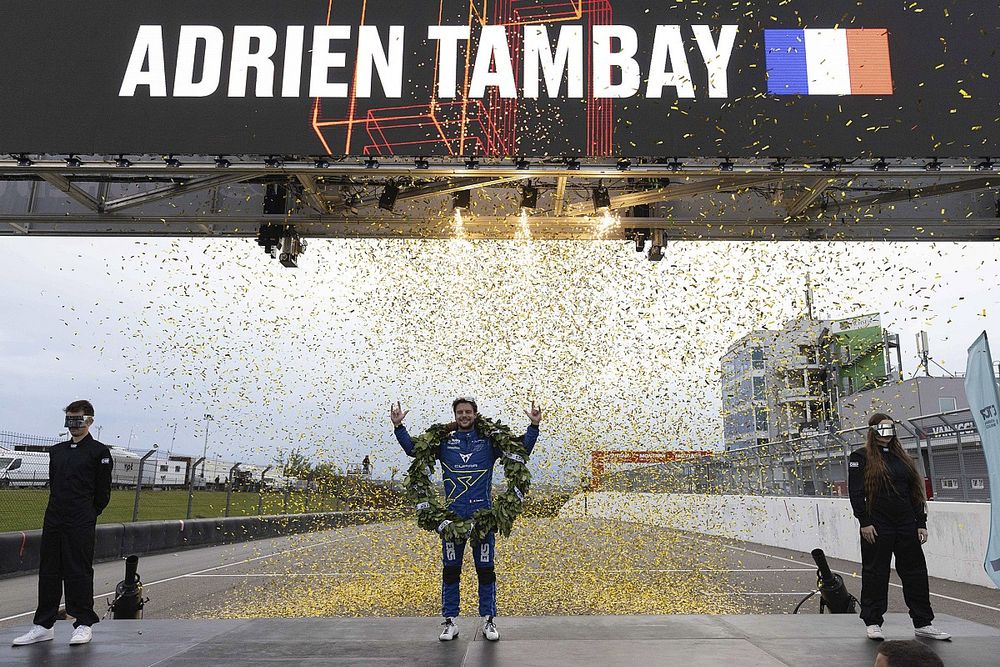 Adrien Tambay, Cupra ETCR