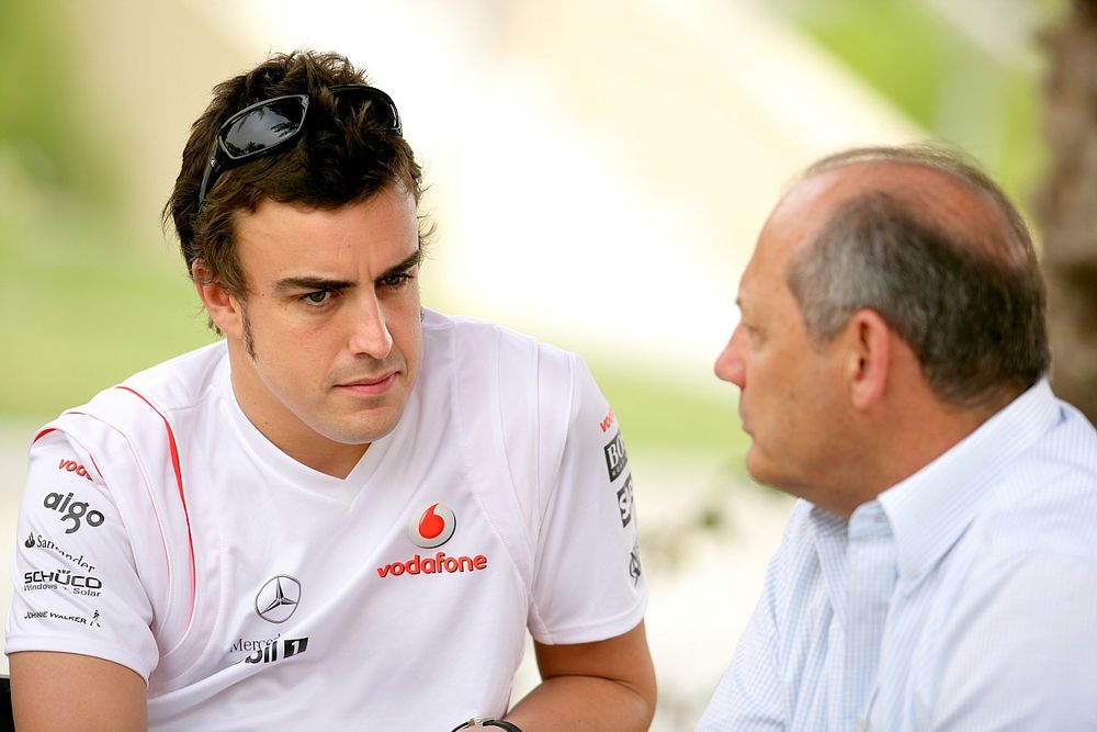 Fernando Alonso, McLaren con Ron Dennis, jefe de equipo de McLaren