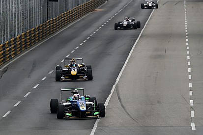 Macau GP: Da Costa storms to main event victory