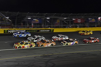 NASCAR prohíbe a todos sus integrantes apostar durante las competencias