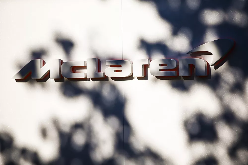 McLaren logo