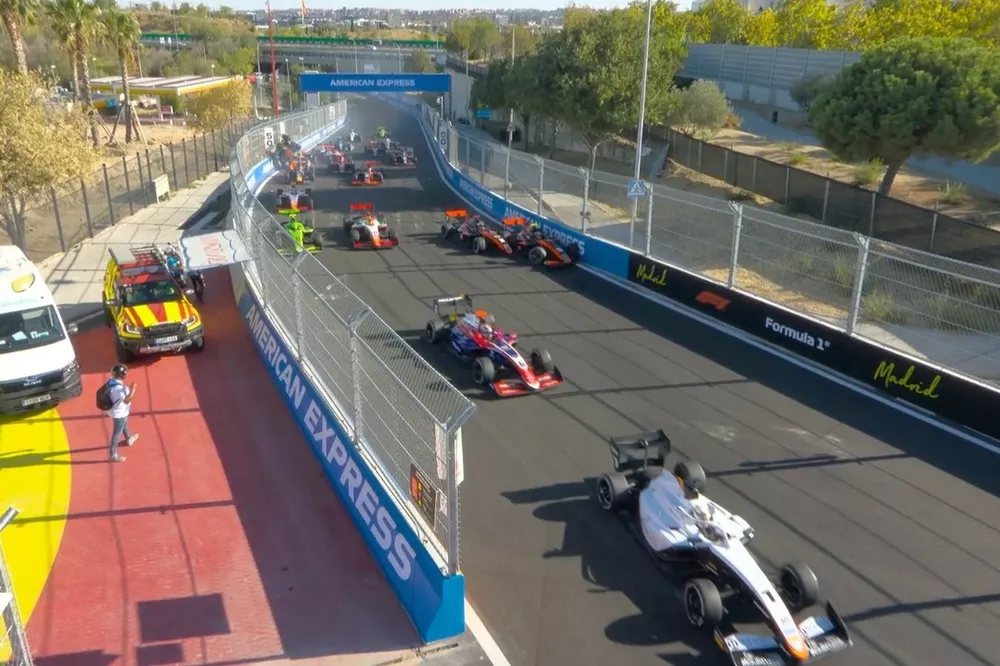 Crash multiple F3 Madring