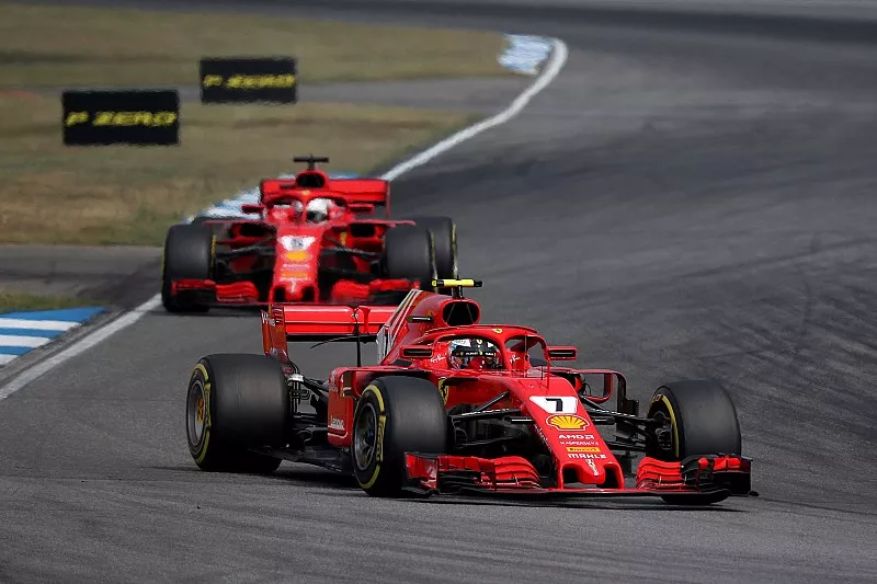 Kimi Raikkonen en Sebastian Vettel, Ferrari SF71H