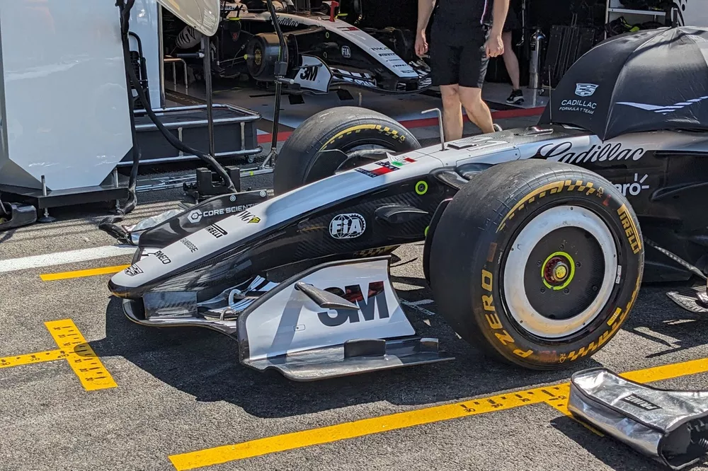 Detalles t&eacute;cnicos del coche Cadillac