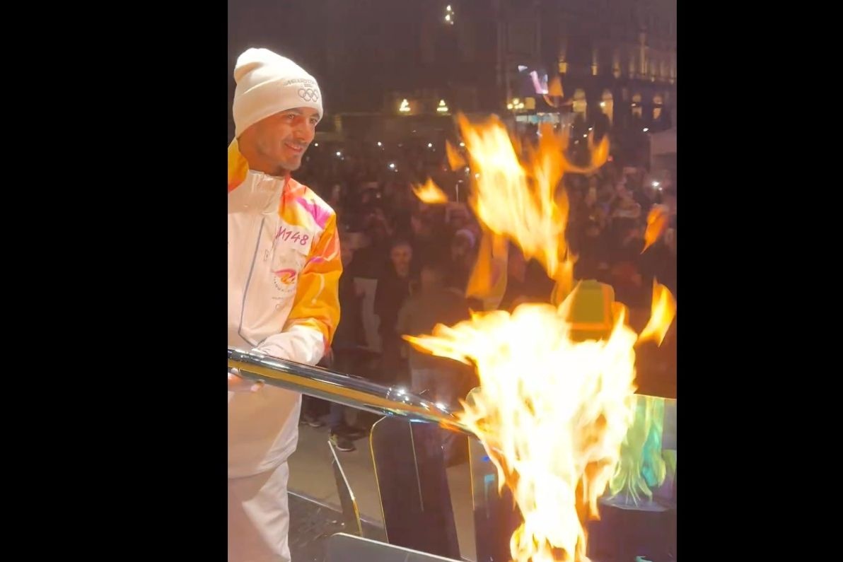 MotoGP | Video: Pecco Bagnaia accende il braciere con la Torcia Olimpica