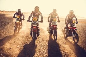 Honda busca un nuevo triunfo en el Dakar con una alineación experimentada en motos