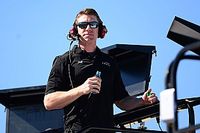 Carl Edwards niega que se plantee un regreso a competir en NASCAR