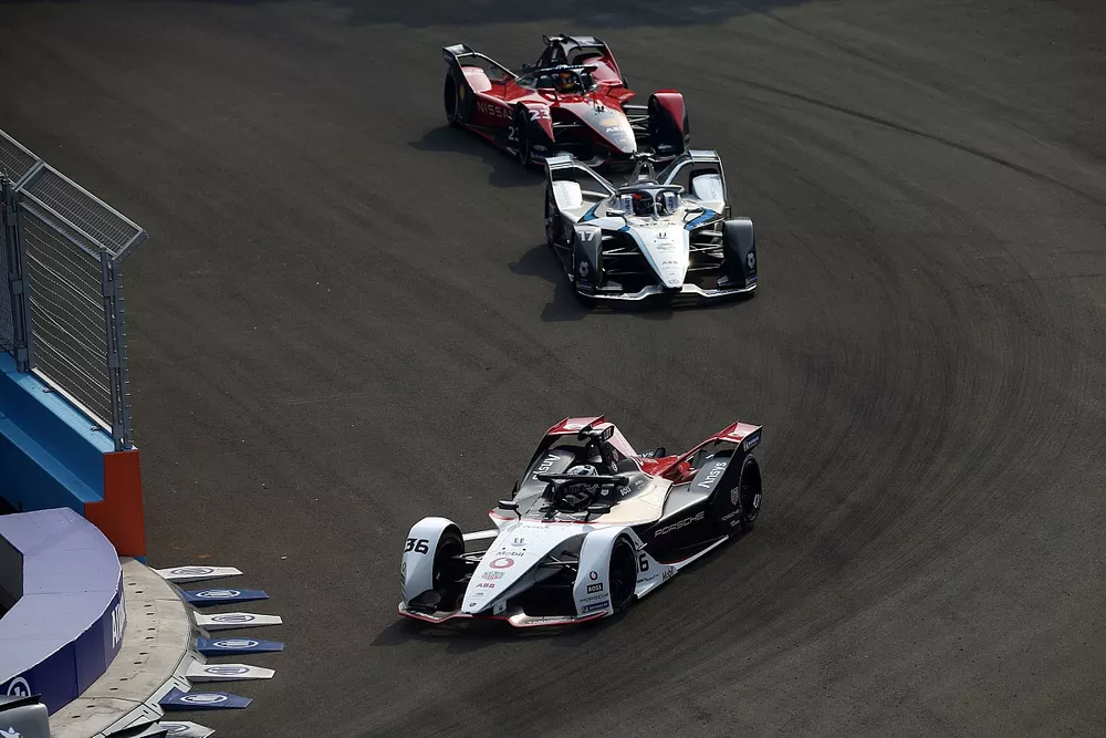Andre Lotterer, Porsche, Porsche 99X Electric, Nyck de Vries, Mercedes-Benz EQ, EQ Silver Arrow 02