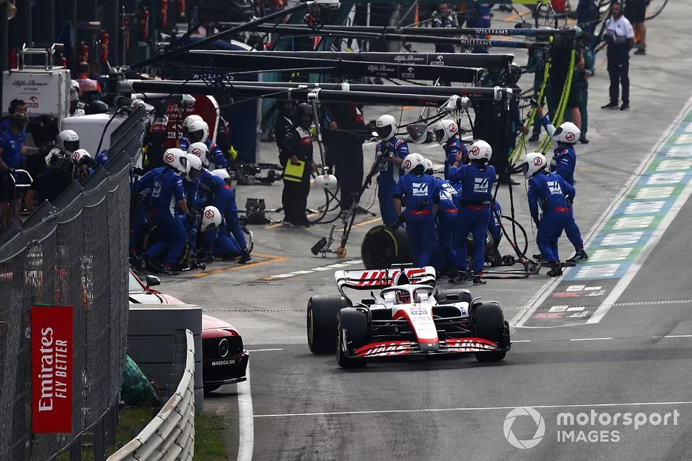 Kevin Magnussen, Haas VF-22, leaves the pit lane after a stop