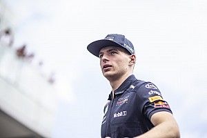 Verstappen: "El día de servicio público con los comisarios fue constructivo"