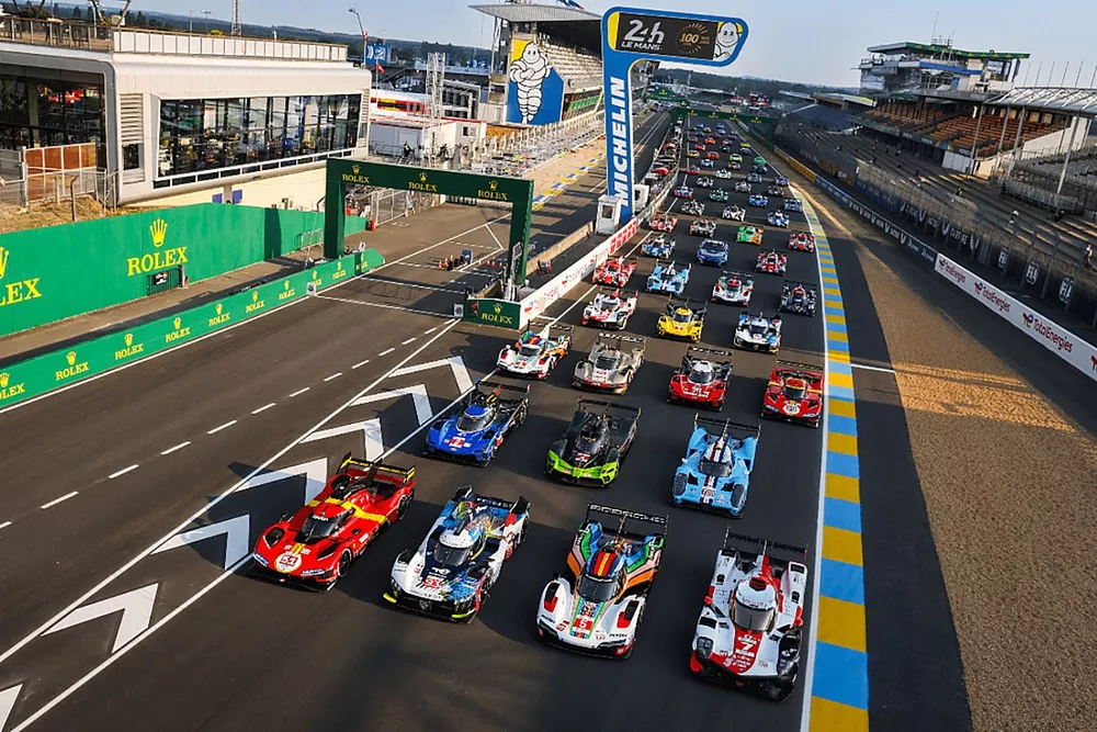 Cars group photo
