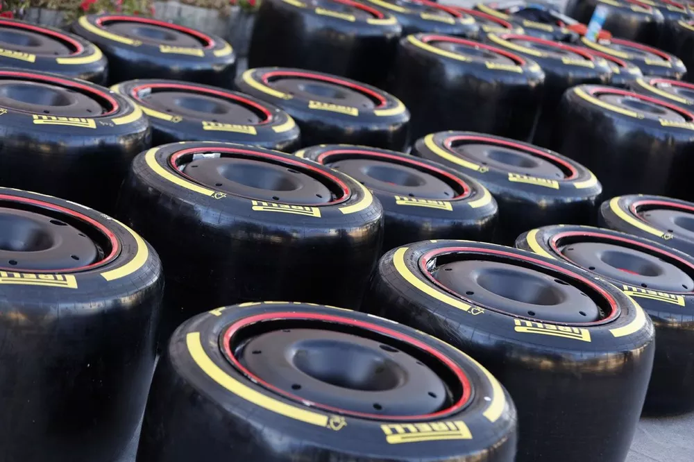 Pirelli tyres