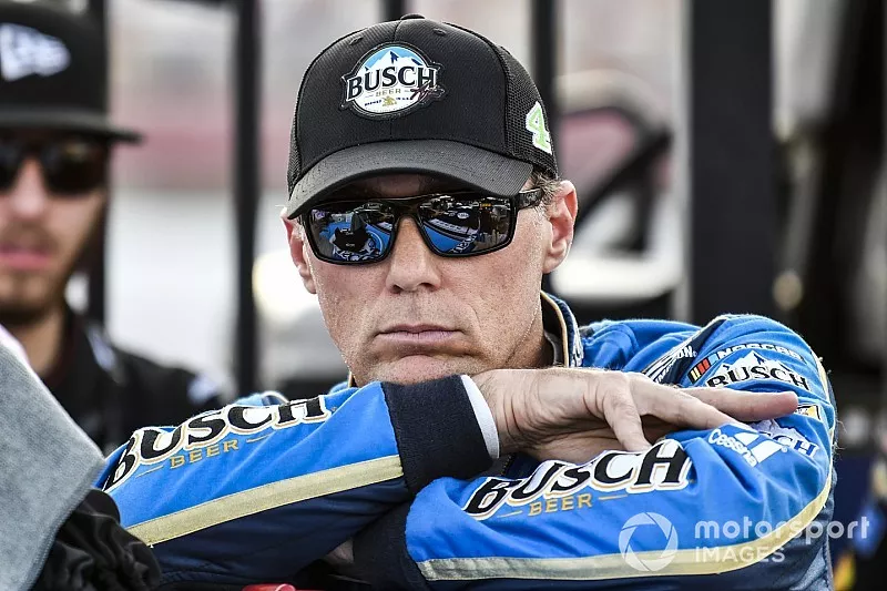  Kevin Harvick, Stewart-Haas Racing, Ford Mustang Busch Beer Millennial Car