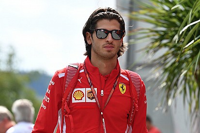 Sauber waiting for Ferrari on Giovinazzi call