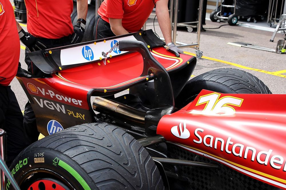 Ferrari SF-24 - asa traseira