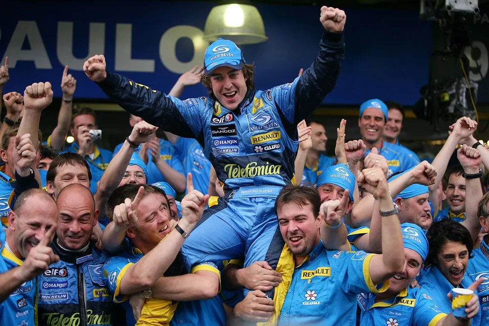 World Champion Fernando Alonso, Renault