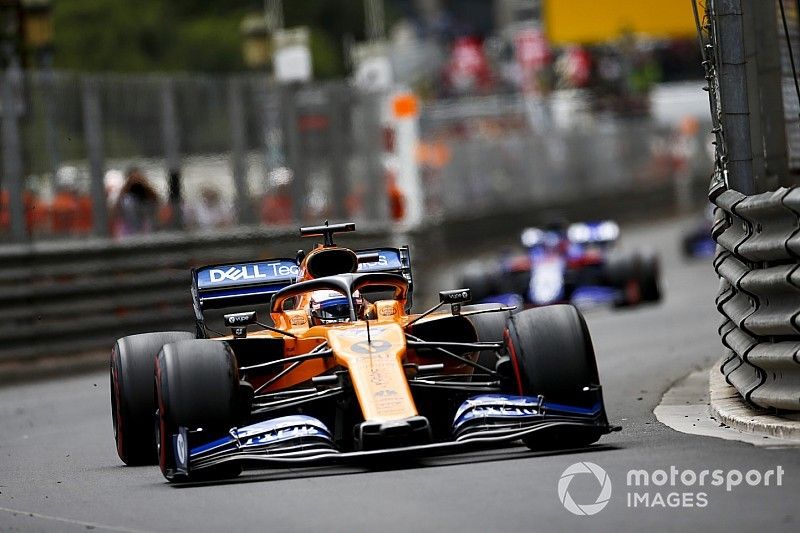 Carlos Sainz Jr., McLaren MCL34
