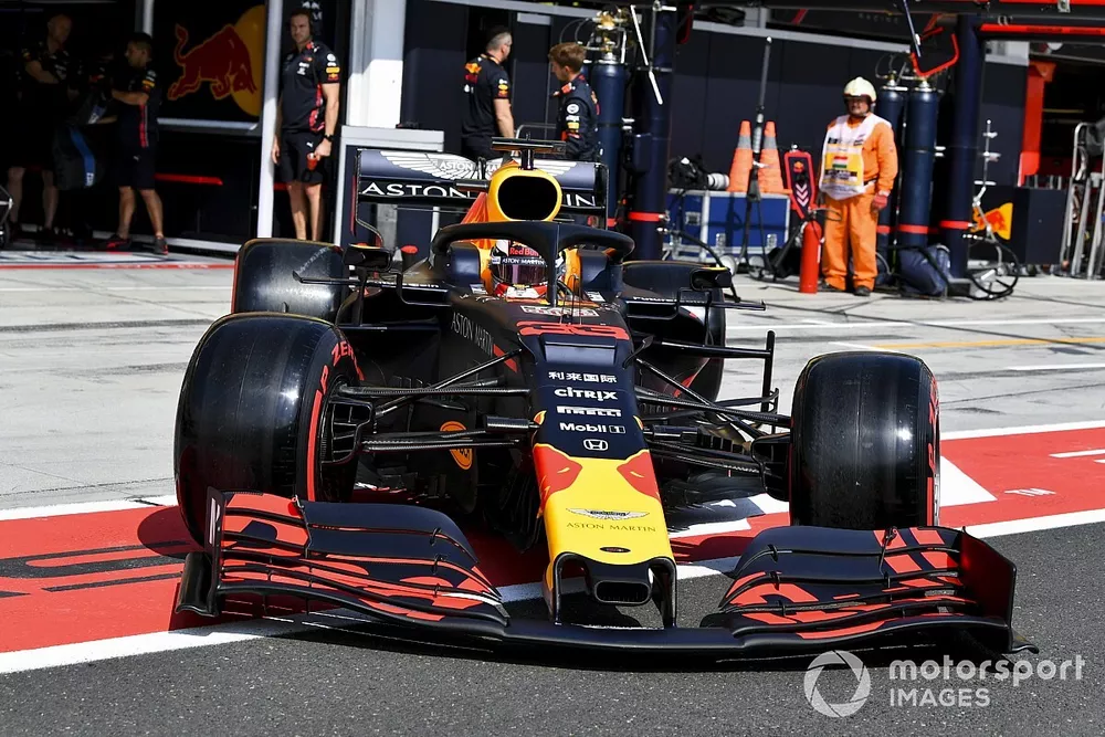 Max Verstappen, Red Bull Racing RB15 in the pit lane
