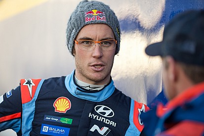 Shakedown - Neuville, Tänak et Ogier encore devant