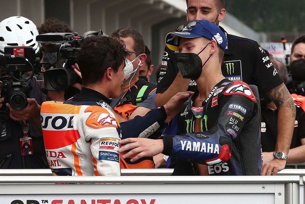 Ganador Marc M&aacute;rquez, Repsol Honda Team, tercer lugar Fabio Quartararo, Yamaha Factory Racing