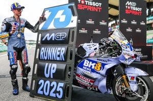 &Aacute;lex M&aacute;rquez bezorgt familie uniek moment: "Perfect jaar voor ons"