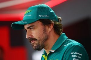 Alonso rejeita crítica dos fãs atuais da F1 sobre idade: "Não têm noção completa"