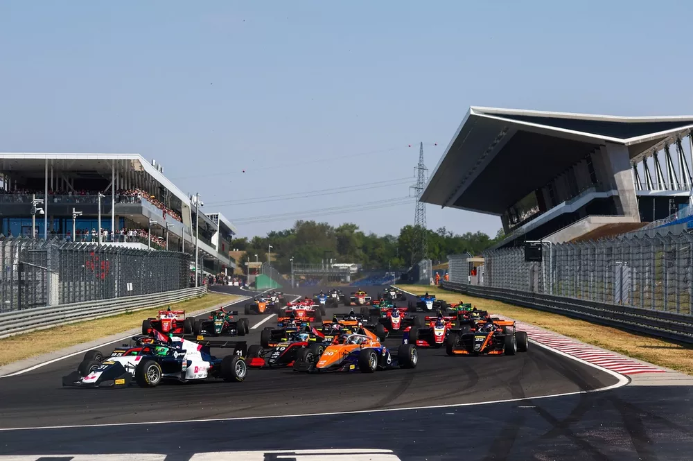 Race start