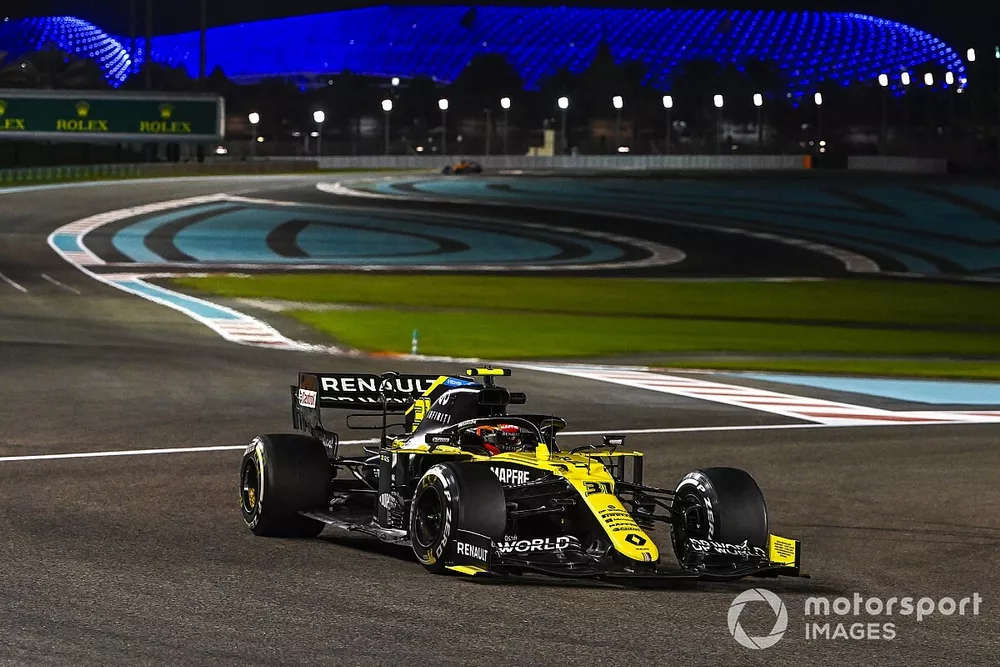 Esteban Ocon, Renault F1 Team R.S.20