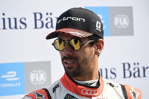 Centrum handlowe bardziej opłacalne niż tor