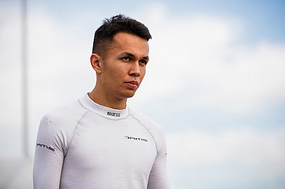 Albon voornaamste kandidaat voor tweede Toro Rosso-zitje