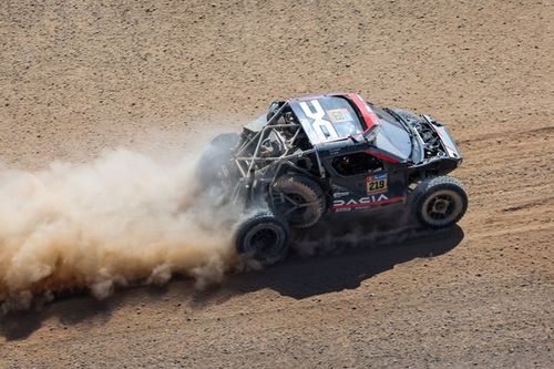 Dacia presenta apelaci&oacute;n para que Loeb pueda seguir en el Dakar 2025