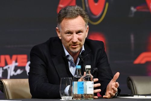 Christian Horner quer retorno dos motores V10 na F1