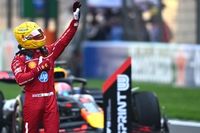 Hamilton responde a las críticas tras la victoria sprint con Ferrari en China