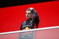 Verstappen: 'genial celebrar la victoria n&uacute;mero 100 del equipo'