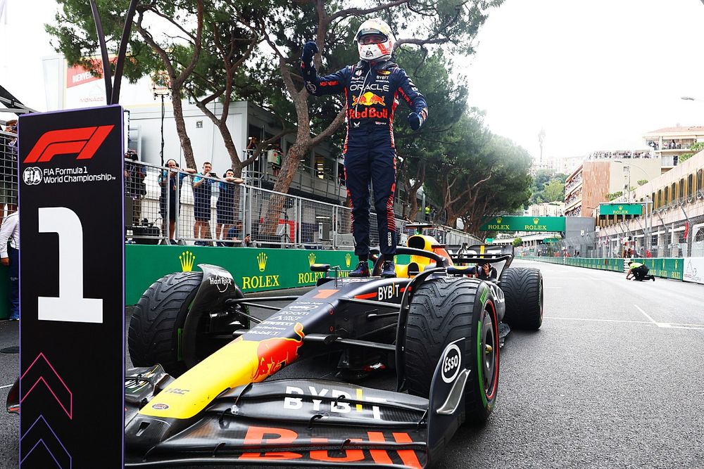 Race winner Max Verstappen, Red Bull Racing