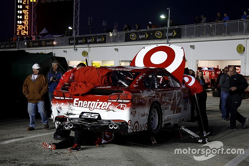Multi-car wreck mars Wednesday's final Cup practice
