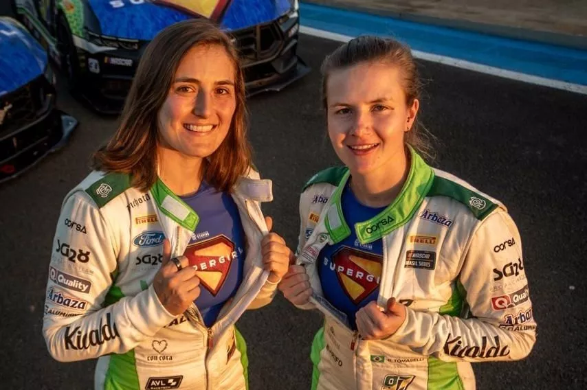 Bruna Tomaselli, Tatiana Calder&oacute;n; SG28 