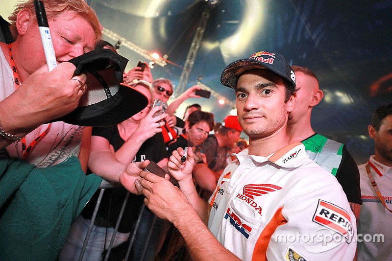 Nani Roma: “Pedrosa es uno de los mejores pilotos de la historia”