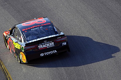 Truex Jr. will dritten Kansas-Sieg in Folge eintüten