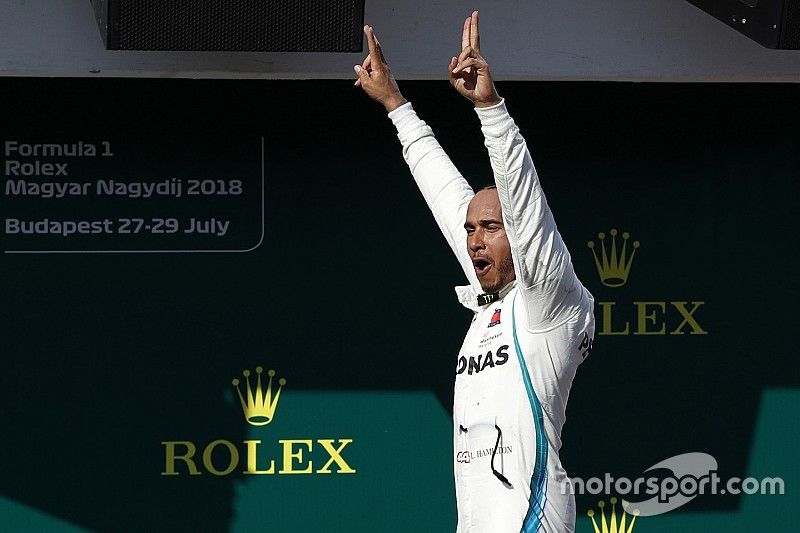 Race winner Lewis Hamilton, Mercedes AMG F1
