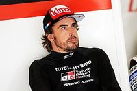 Alonso agradece las muestras de cari&ntilde;o tras dejar la F1 