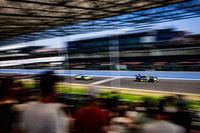 Sprint po zachodzie słońca