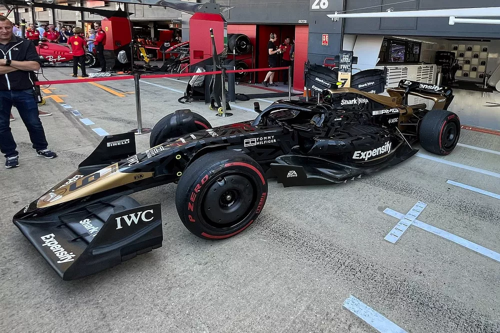 L'&eacute;quipe fictive Apex GP 