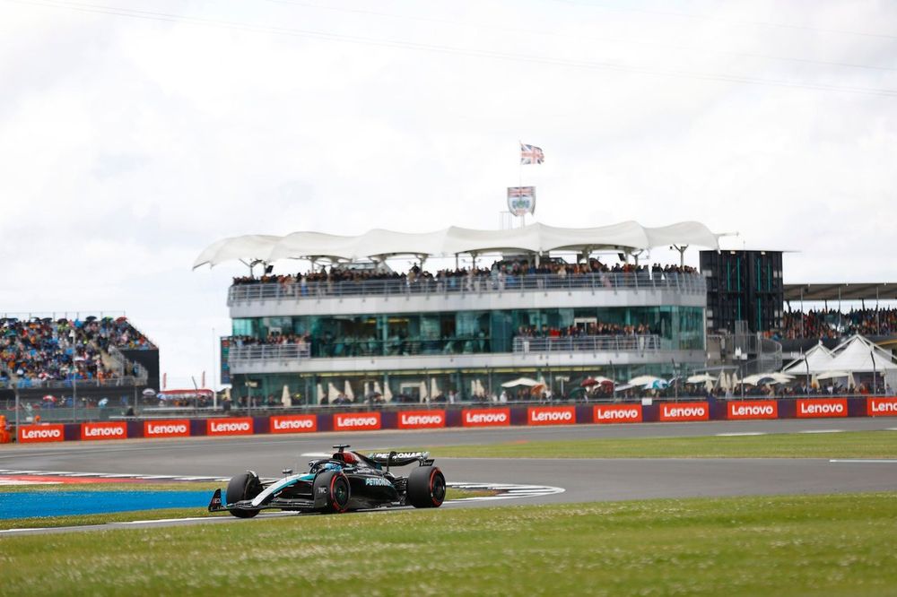 George Russell, Mercedes F1 W15