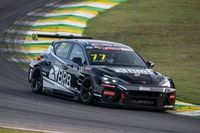 Líder do TCR Brasil, Reis se coloca no top 5 do dia no TCR World Tour em Interlagos
