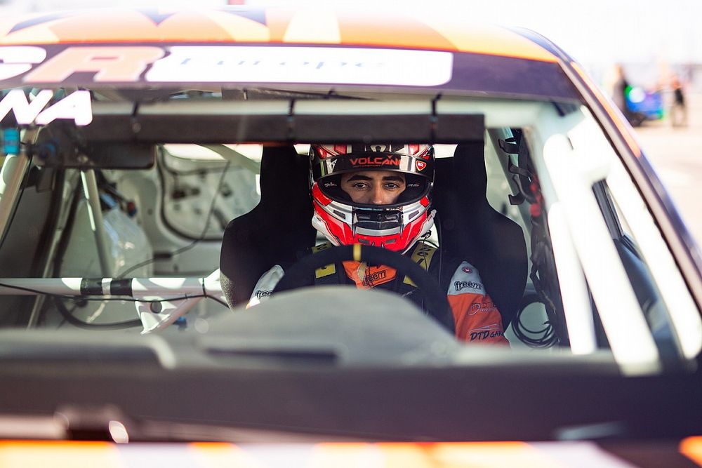Mikel Azcona, Volcano Motorsport, Cupra Leon Competici&oacute;n TCR 