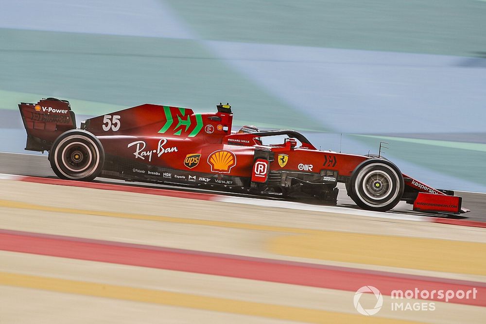 Carlos Sainz Jr., Ferrari SF21 