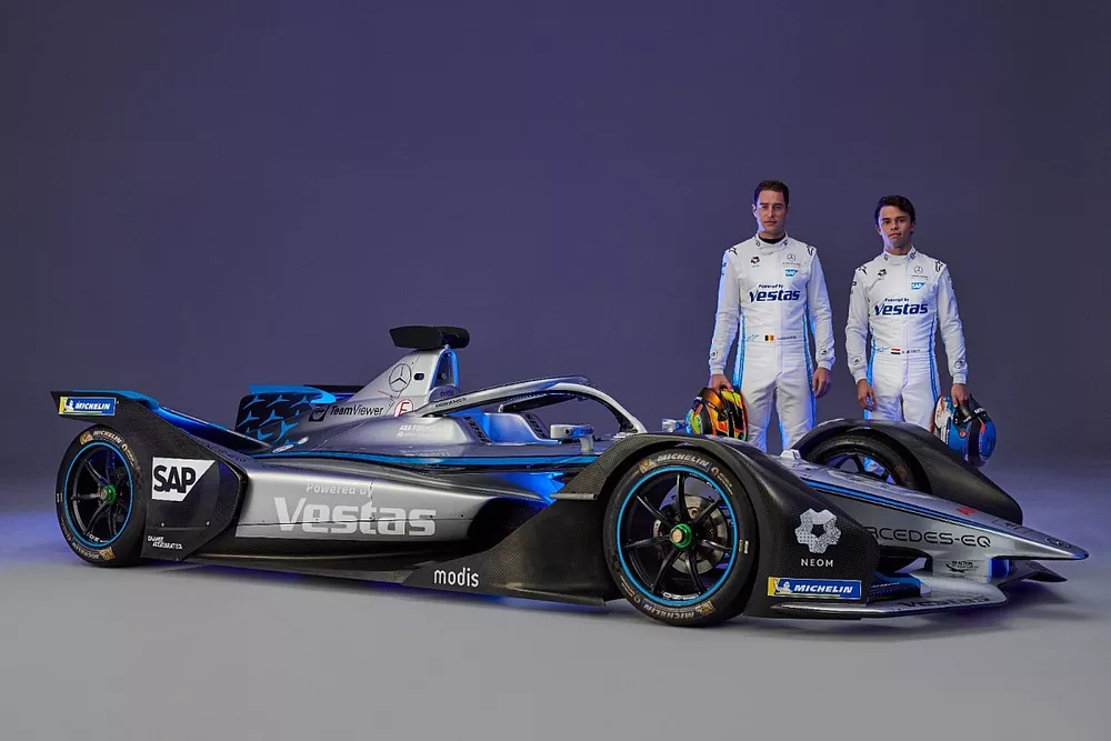 Nyck De Vries, Stoffel Vandoorne, Mercedes Silver Arrow 02