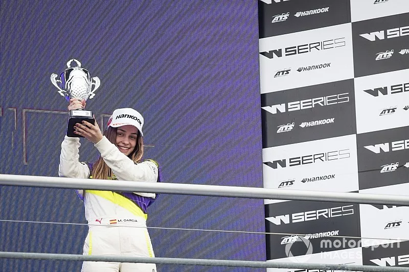 Podio: tercer lugar Marta Garc&iacute;a