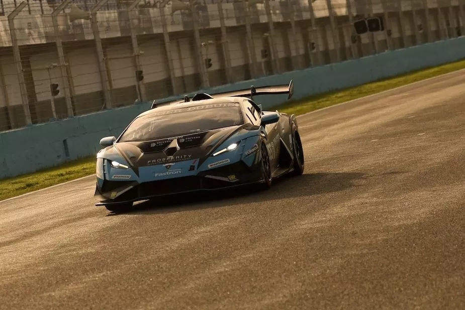#265 Daniel Philip Wells, Emilien Carde, DW Evans GT 